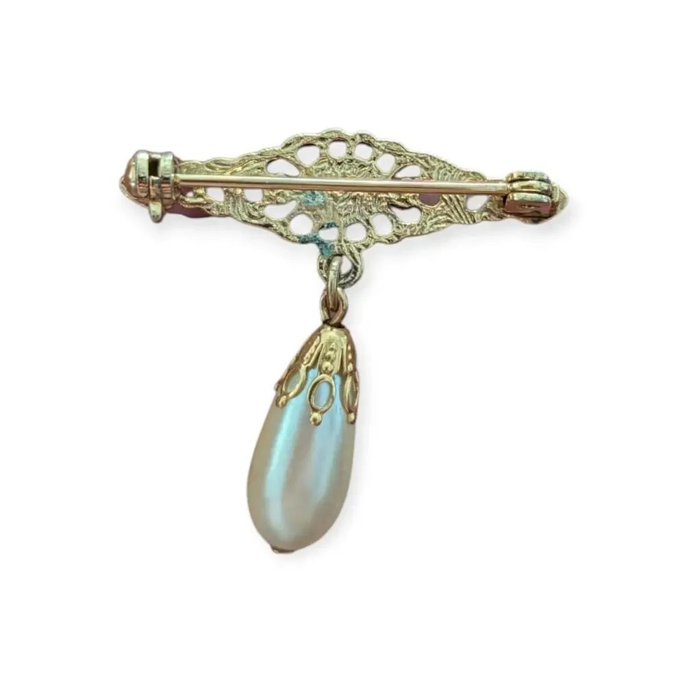 1928 Jewelry delicate faux